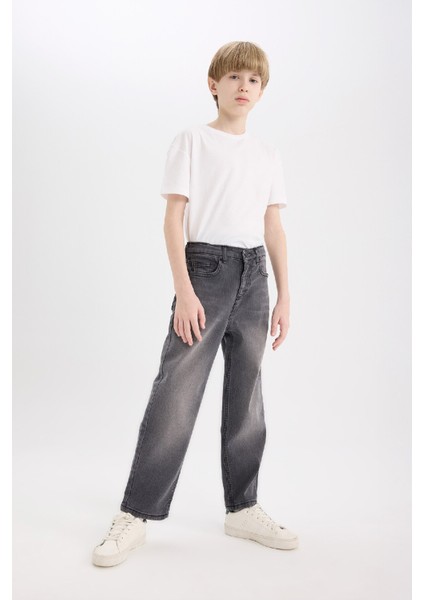 Erkek Çocuk Loose Fit Düz Paça Basic Düz Jean Pantolon D6489A825SM