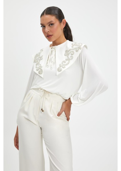 Parıltılı Işlemeli Zarif Yaka Tasarımlı, Balon Kollu Şık Bluz - Özel Günler ve Günlük Kullanım Için Ideal modelleri