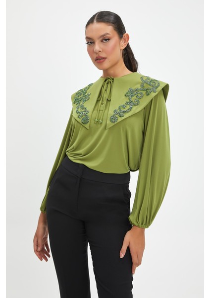 Parıltılı Işlemeli Zarif Yaka Tasarımlı, Balon Kollu Şık Bluz - Özel Günler ve Günlük Kullanım Için Ideal