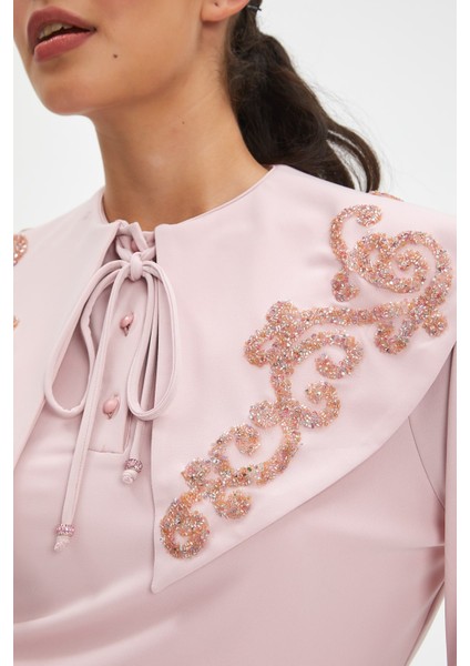 Parıltılı Işlemeli Zarif Yaka Tasarımlı, Balon Kollu Şık Bluz - Özel Günler ve Günlük Kullanım Için Ideal