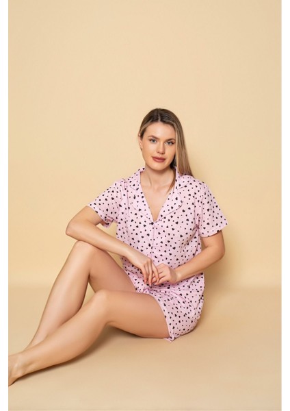 Kadın Önden Düğmeli Pijama Takımı Kalp Baskılı