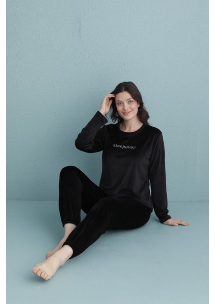 Kadın Siyah Kadife Uzun Kollu Lastikli Paça Yüksek Kalite Pijama Takımı