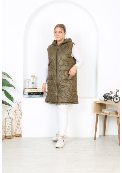Kadın Büyük Beden Haki Kapüşonlu Kapitone Cepli Uzun Yelek 65N38334 modelleri