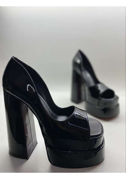 Siyah Rugan Çift Platform Topuklu Sandalet fırsatları