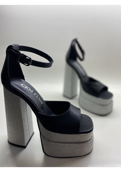 Siyah Saten-Gümüş Kum Simli Bilekten Bağlamalı Çift Platform Topuklu Sandalet modelleri