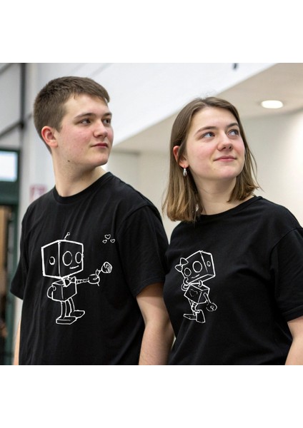 Sevgili Tişörtleri, Robotlar