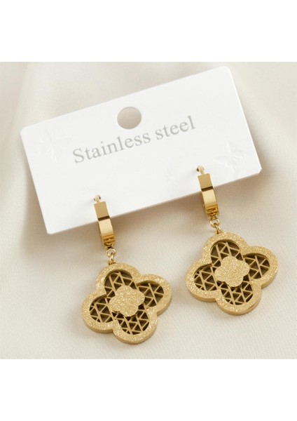 Gold Renk Simli Çiçek Çelik Küpe