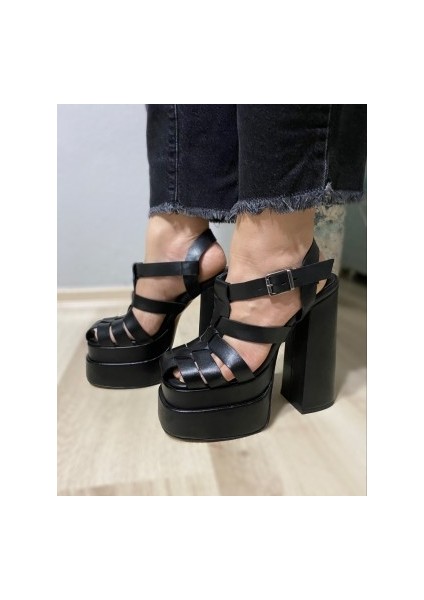 Hayyshoes Siyah Mat Örme Çift Platform Topuklu Sandalet fiyatları