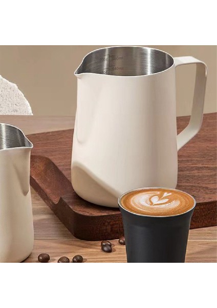 Paslanmaz Çelik Süt Köpürtme Sürahisi Yuvarlak Borulu Latte Sanat Sürahi Süt Sürahi Frother Profesyonel Barista Süt Buharda Pişirme Sürahisi (Yurt Dışından) fırsatları