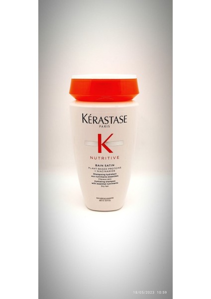 160Nutritive Bain Satin Kuru Saçlar Için Şampuan 250ML R 48 TRUSTYAVME.160