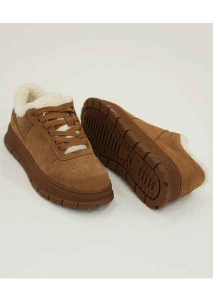 Kadın Bağcıklı Süet Sneakers indirimleri