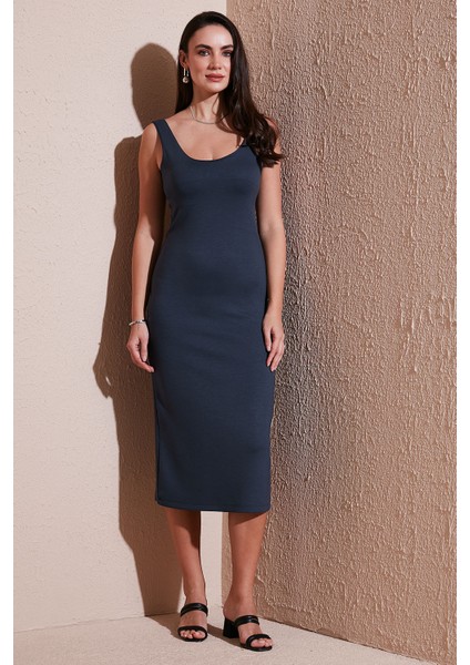 Slim Fit Kalın Askılı Midi Elbise Bayan Elbise 5866154