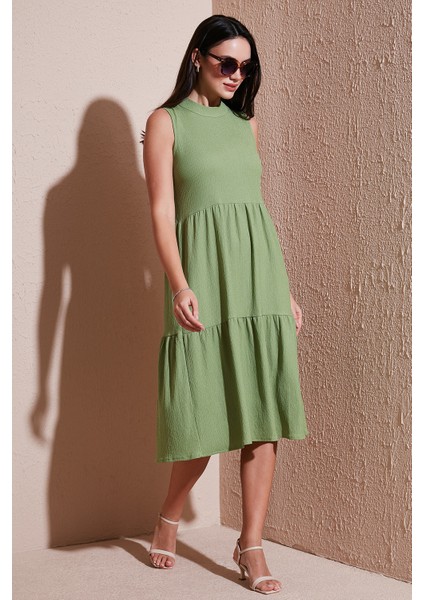 Regular Fit Kolsuz Midi Elbise Bayan Elbise 5869008