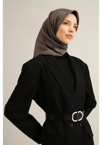 Klasik Desenli Saf İpek Sura Eşarp 9357 33 fiyatları