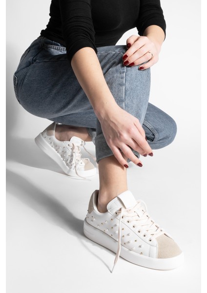 Kadın Sneaker Incili Zımpalı Spor Ayakkabı Lenso fırsatları