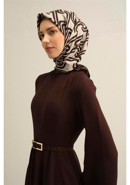 Klasik Desenli Saf İpek Twill Eşarp 9348 52 fiyatları