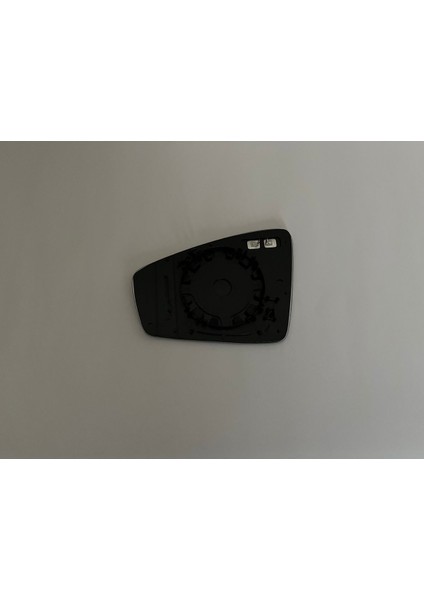 Volkswagen Tiguan 2016- Model Sonrası Isıtmalı Sağ Taraf Ayna Camı (Kör Noktalı) fiyatları