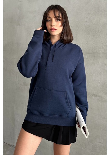 Kadın Kapüşonlu Oversize Sweatshirt