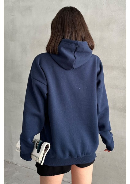 Kadın Kapüşonlu Oversize Sweatshirt fırsatları