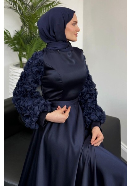Fiona Kolları ve Alt Kısmı Gül Detay Saten Abiye Lacivert