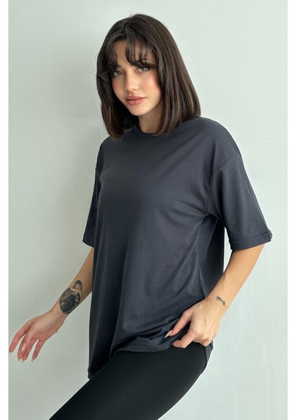 Kadın Oversize T-Shirt modelleri