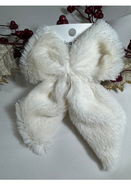 Kız Çocuk Fiyonklu Peluş Toka