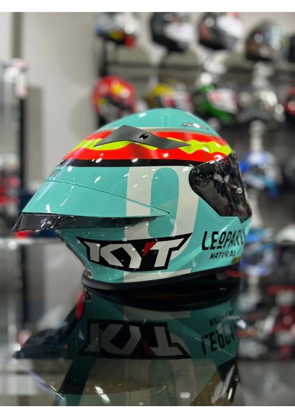 Tt-Revo Leopard Spanıard Kapalı Kask Şeffaf Vizörlü indirimleri