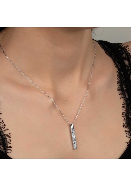 Swarovski Taşlı Gümüş Yeditaş Bayan Kolye