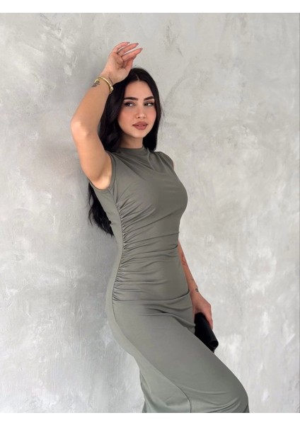 Kolsuz Yırtmaçlı Uzun Maxı Boy Elbise - Yeşil