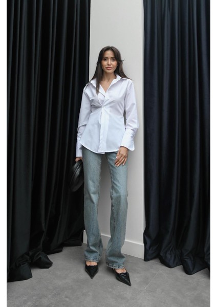 Mavi Yıkamalı Fit Straight Jean