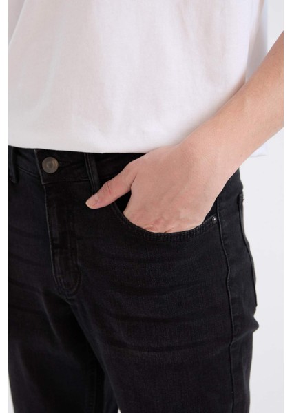Pedro Slim Fit Dar Kalıp Normal Bel Dar Paça Jean Pantolon R8788AZ25SP