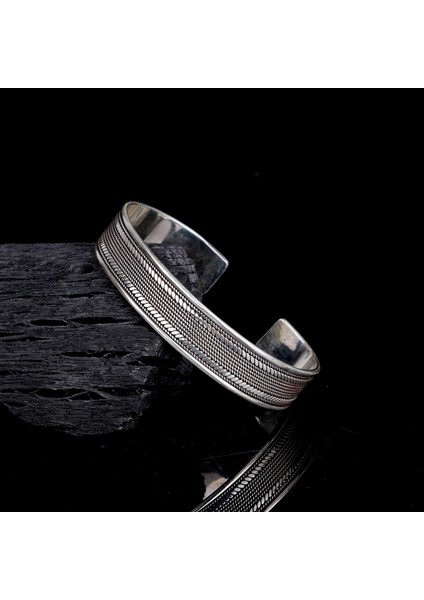 925 Ayar Gümüş Erkek Kelepçe Bileklik Hasır Modeli