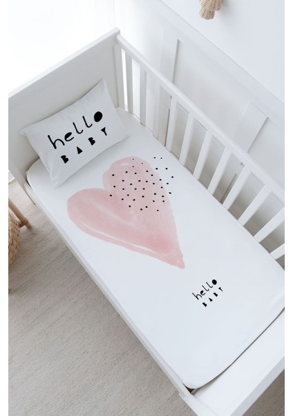 Anne Yanı Beşik Lastikli Çarşaf Seti (55X95) - Pure Baby Serisi - Pembe Romantik Kalp
