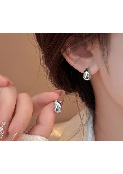 Gümüş Renk Damla Küpe