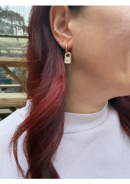 Luxe Lock Çelik Küpe – Zirkon Taşlı Kilit Tasarım modelleri