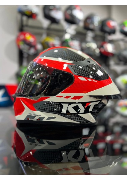 Tt-Revo Gear Kırmızı Siyah Şeffaf Vizörlü modelleri