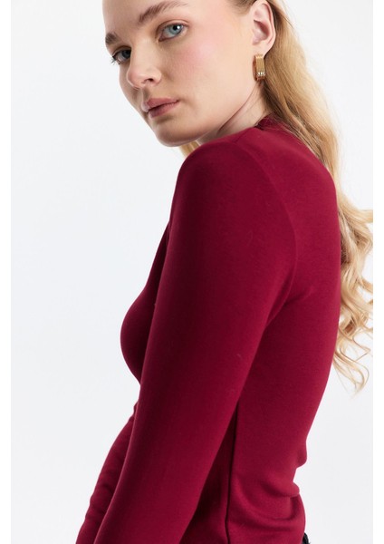 2069 Yarım Boğaz Bady Bordo fırsatları