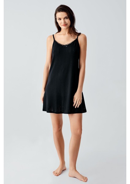 Ajurlu Askılı Kısa Esnek Pamuklu Gecelik