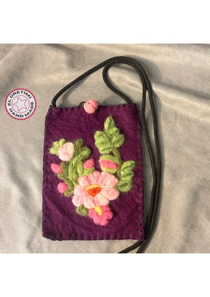 El Yapımı Pembe Çiçek Nakış Işlemeli Keçe Çapraz Çanta - Mor