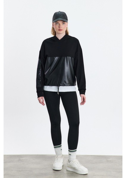 3012 Kapüşonlu Deri Detay Sweat Siyah