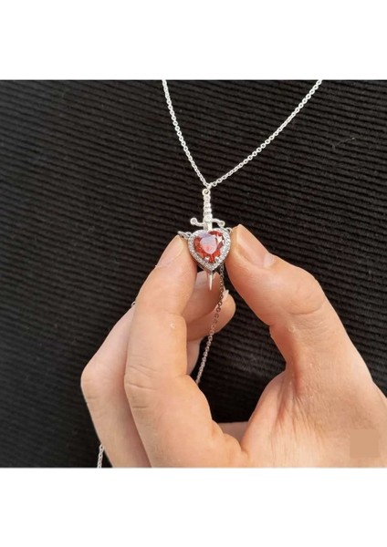 Kalbimin Içindesin Çift Kolye Seti Kırmızı Kalp Kılıç Kolye Gotik İkili Sevgili Arkadaş Kolyesi modelleri