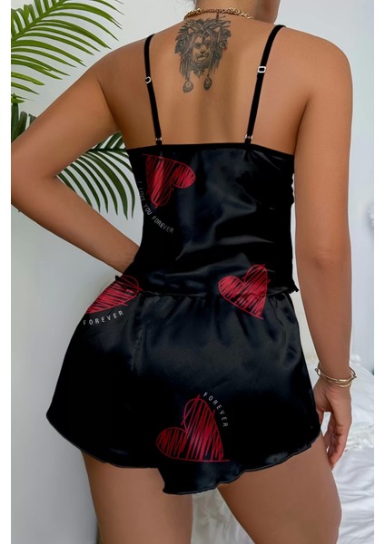 Büyük Kırmızı Kalp Desenli Siyah Saten Şortlu Gecelik Takım fırsatları