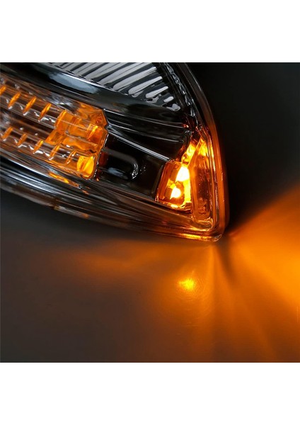 A2048200821 Sağ Dönüş Sinyali LED Sinyal Yan Işık Mercedes-Benz C-Class W204 W164 ml 07-11 (Yurt Dışından)
