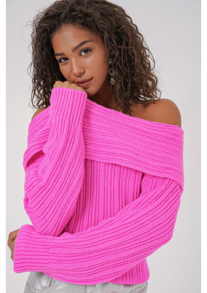 15908 Kadın Açık Omuz Oversize Triko Kazak - Pembe