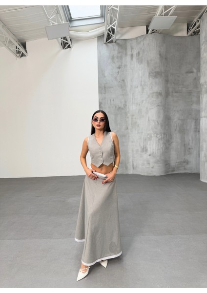 Kadın Çizgili Garnili Midi Boy Çan Etek Yelek Takım