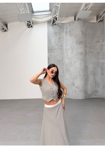 Kadın Çizgili Garnili Midi Boy Çan Etek Yelek Takım modelleri