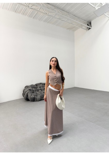 Kadın Çizgili Garnili Midi Boy Çan Etek Yelek Takım fırsatları