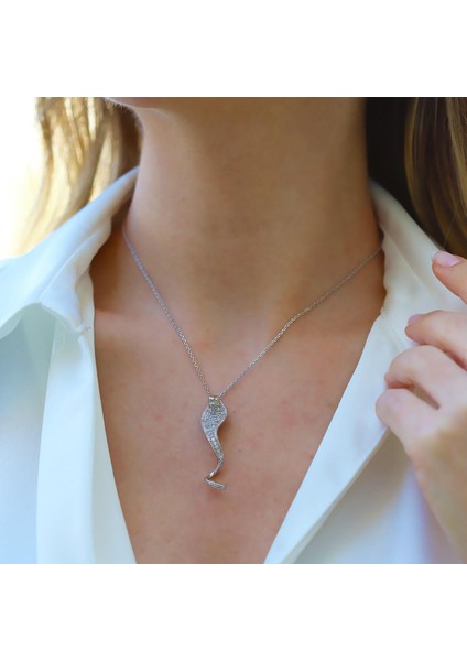 Yılan Model Zirkon Taşlı Gümüş Kolye