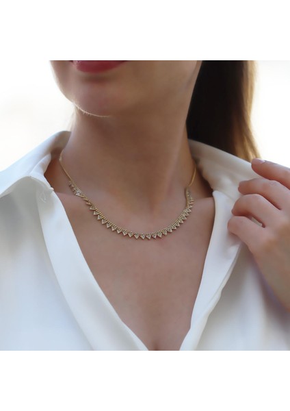 Üçgen Taşlı Gold Kaplama Trend Gümüş Kolye fırsatları