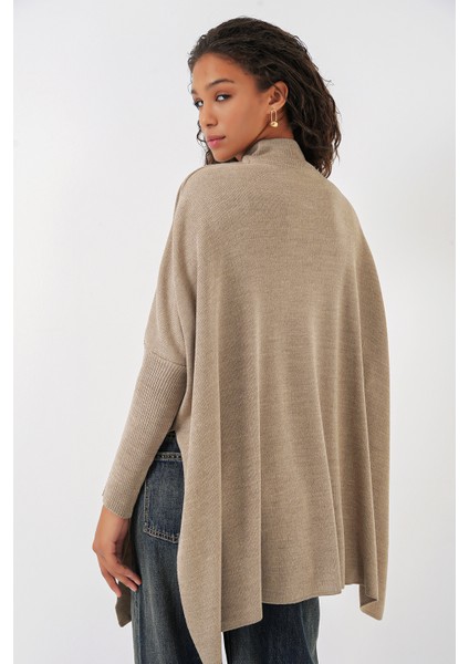 15783 Yırtmaçlı Panço Kazak - A.bej fırsatları